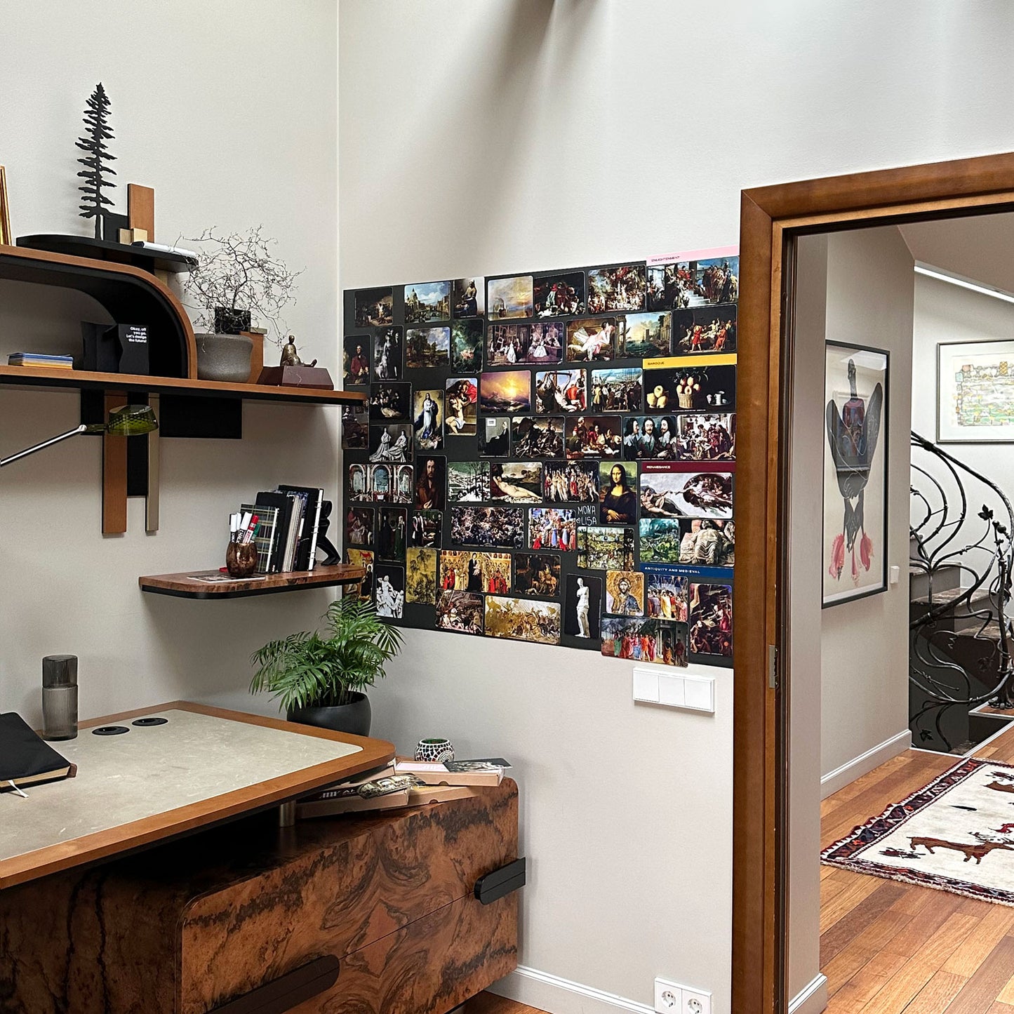 Small ARTWALL + 45 Art Magnets